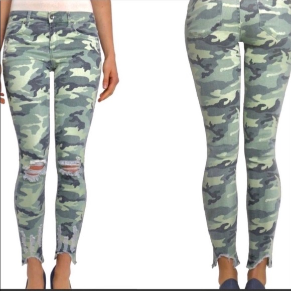 Camouflaged Distressed Skinny jeans by tractor blu - Picture 1 of 7